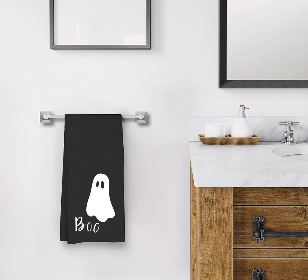 1pcs Black Ghost Boo Halloween Kitchen Towels Dish Towels Trick or Treat Hand Towels Halloween Bathroom Decor Gift for Host Home